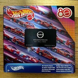 2025 Hot Wheels Mattel Silver Series 80th Anniversary (8 Pack)
